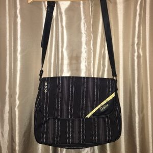 Dakine over the shoulder laptop bag